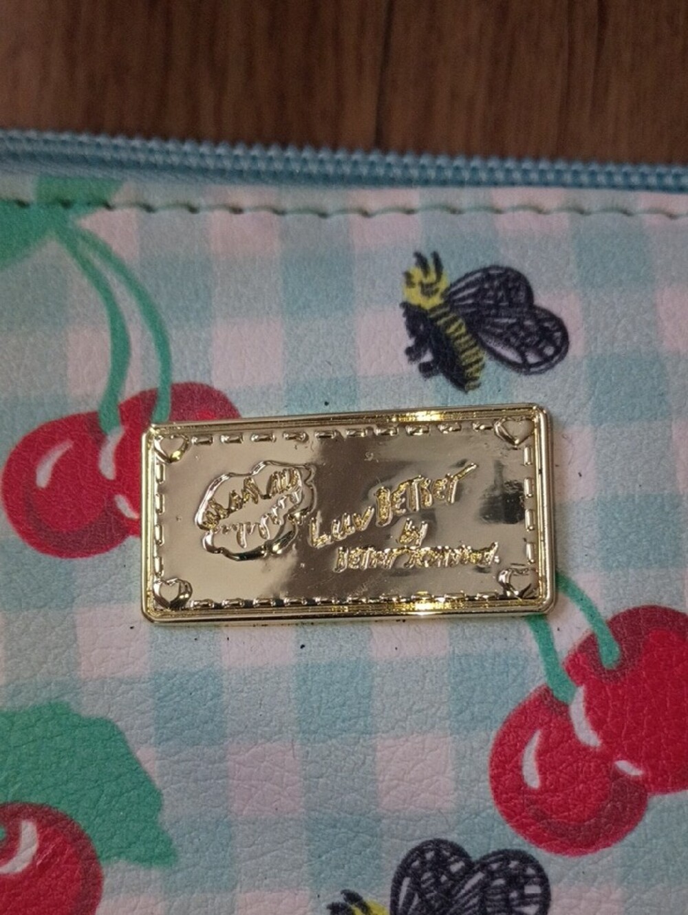 Betsey Johnson Mint and Red Cherry Crossbody Bag - Picture 5 of 5